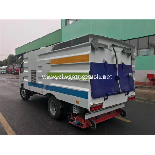 Dongfeng 4x2 suction truck with rear roller brush